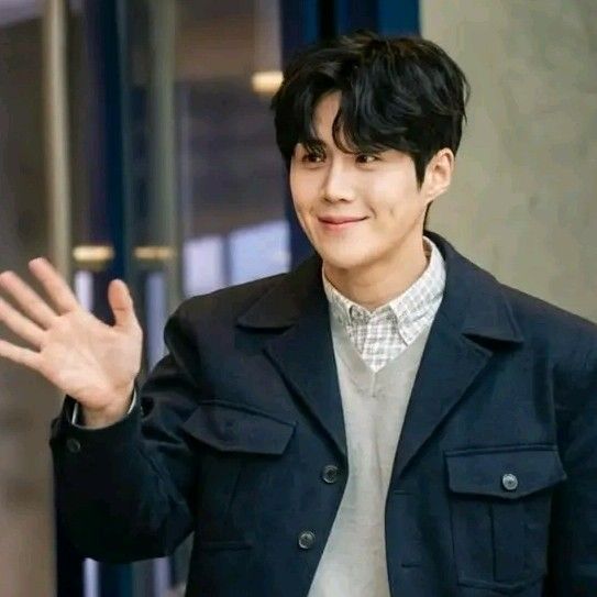 김선호 최근 활동샷