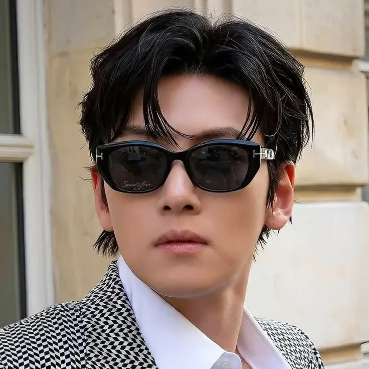 Recent activity shot of Ji Changwook