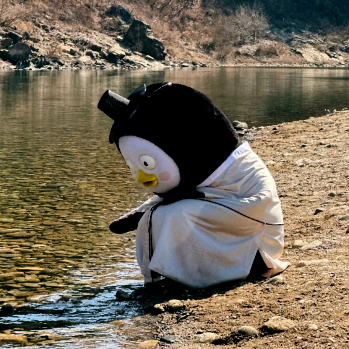 Behind-the-scenes cut of Pengsoo