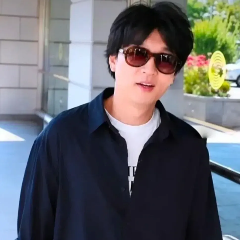 Behind-the-scenes cut of Bak Changgeun