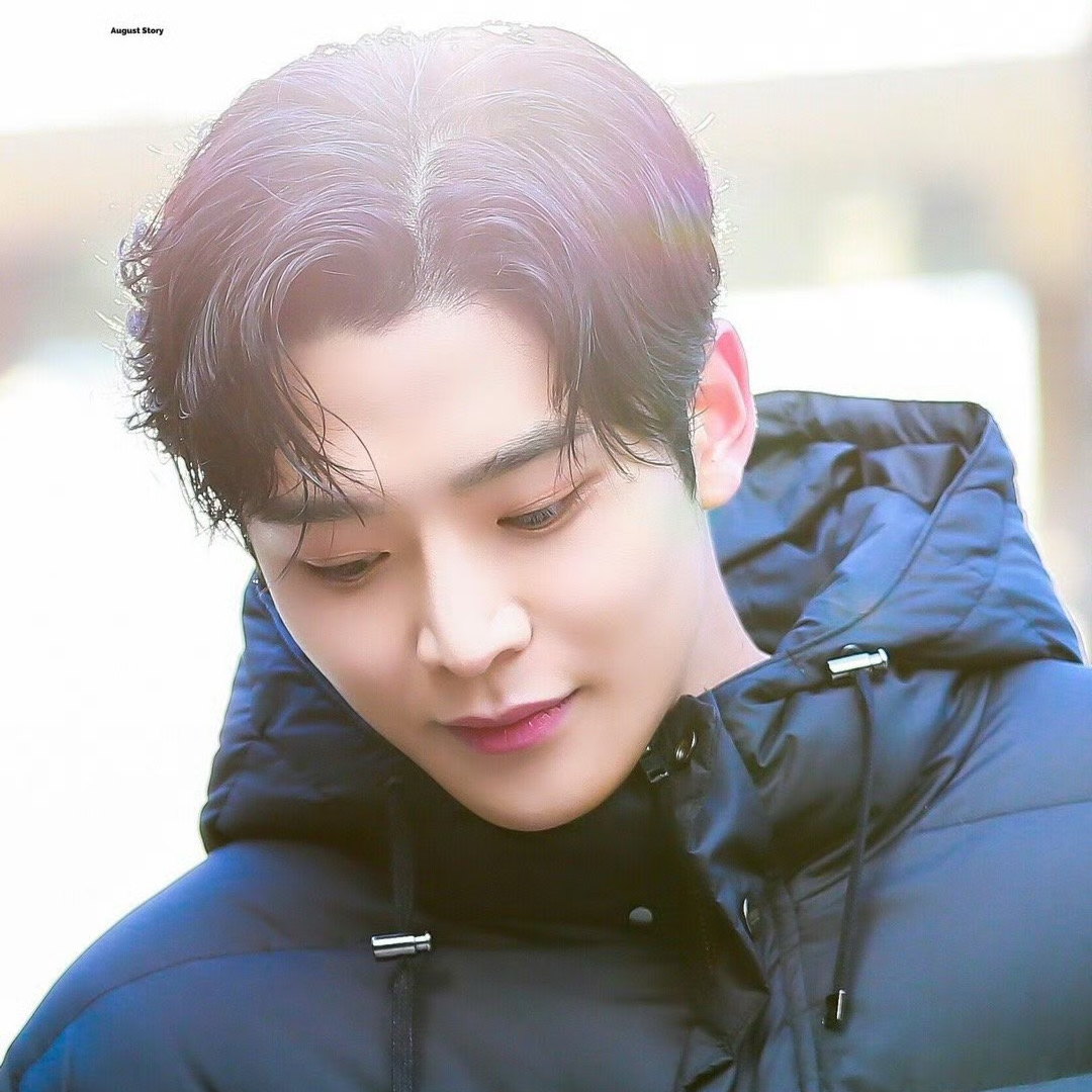 Recent activity shot of Rowoon