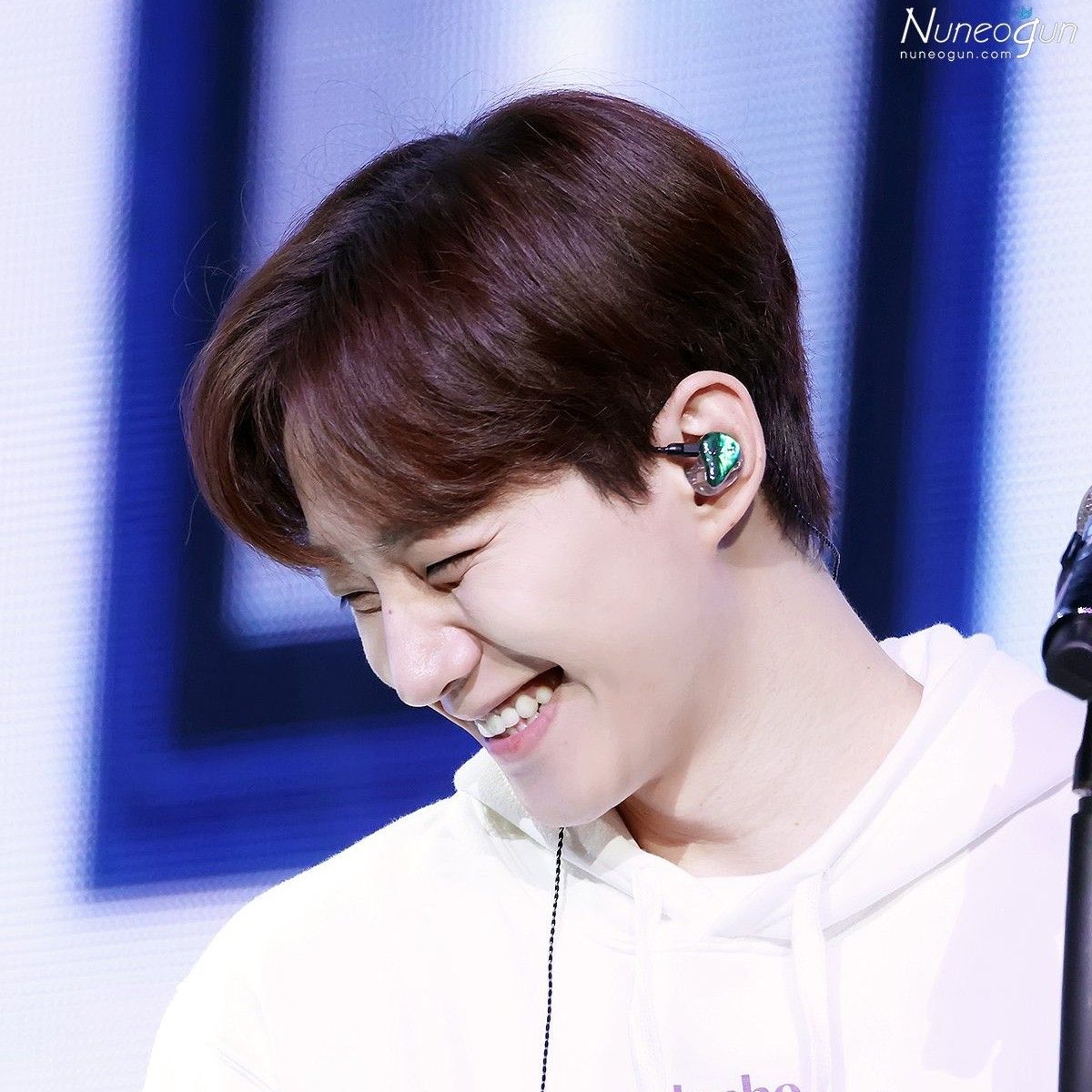 李俊昊的最新照片