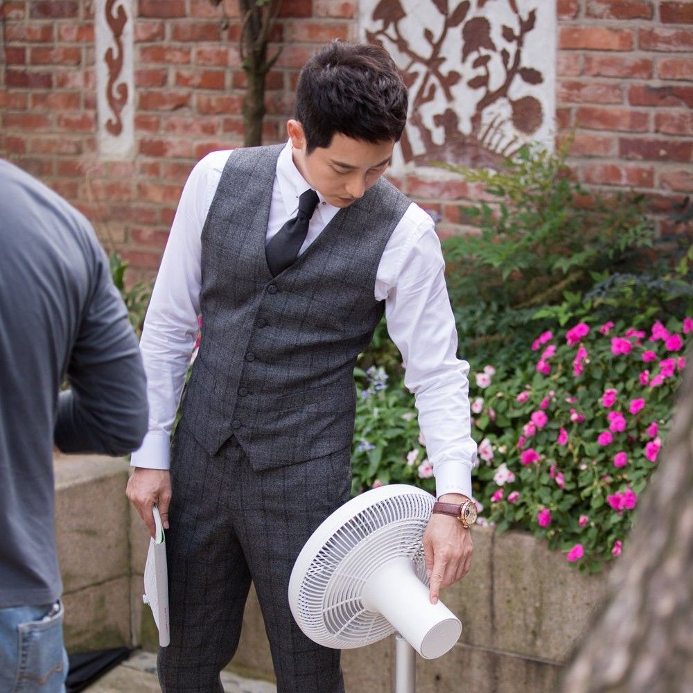 Recent activity shot of Park Sihoo