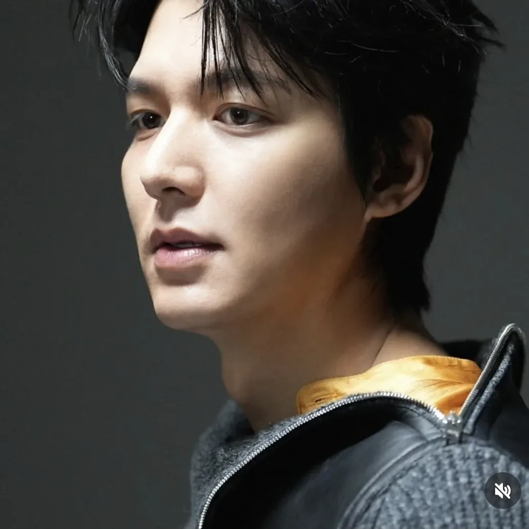 Recent activity shot of Lee Minho