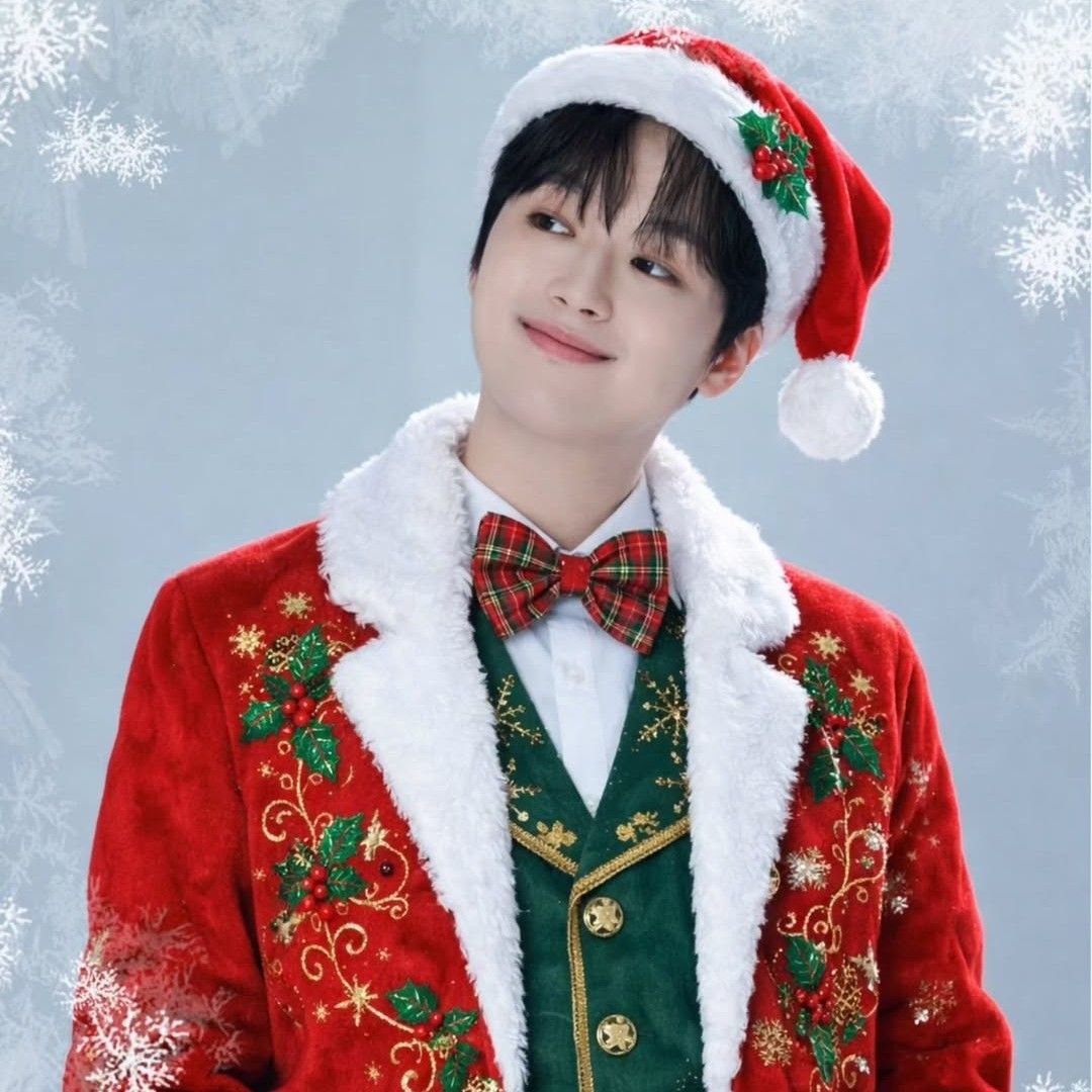 李燦元的最新照片