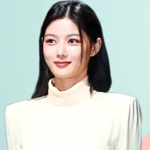 Behind-the-scenes cut of Kim Youjung