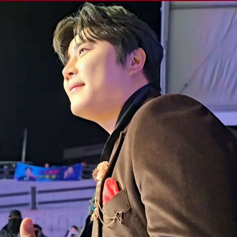 チン・ヘソンの最新写真