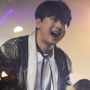 Foto kegiatan terbaru dari Lee Chanwon