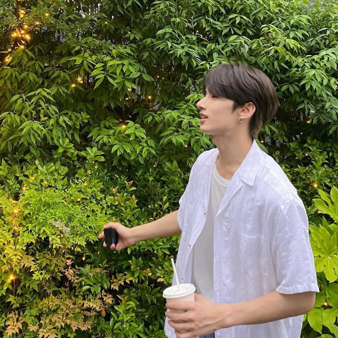 Recent activity shot of Wen Junhui