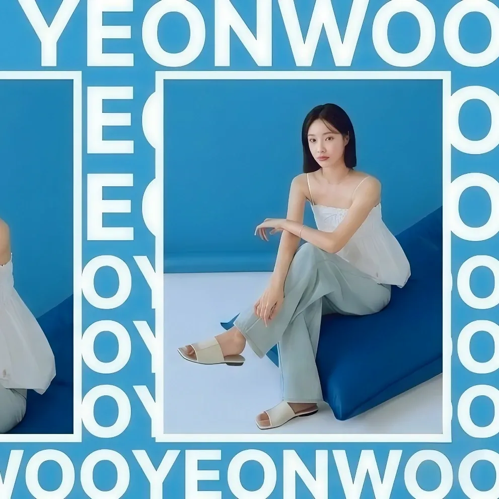 Latest photo of Yeonwoo