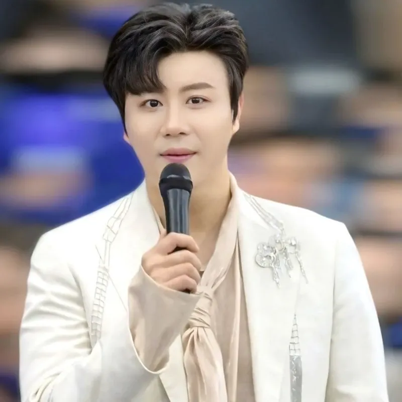 Latest photo of Jin Haesung