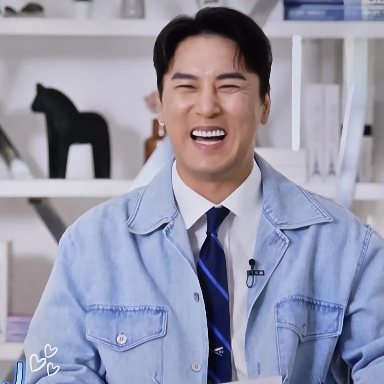 Foto kegiatan terbaru dari Jang Minho