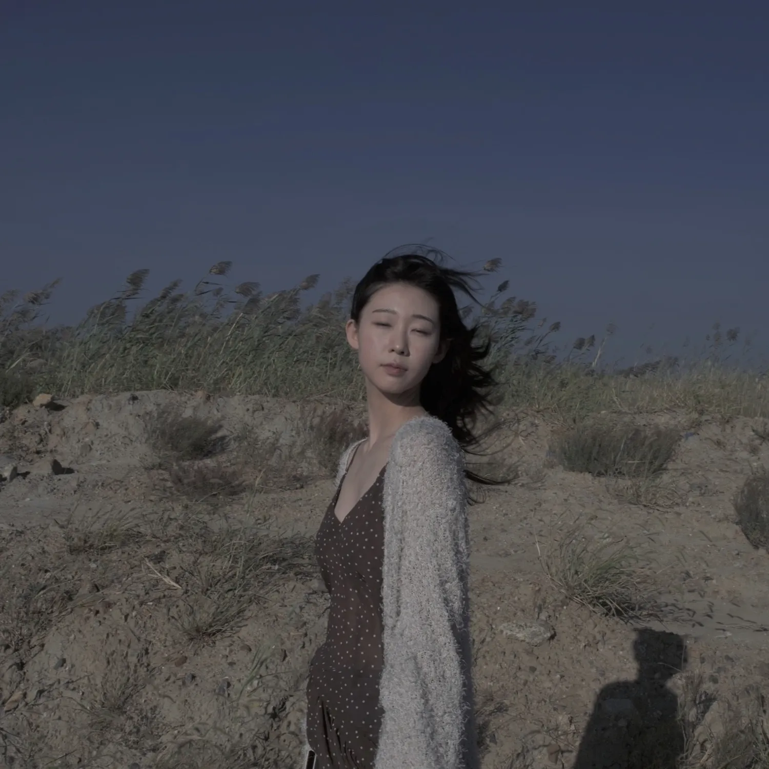 Behind-the-scenes cut of Han Yeji