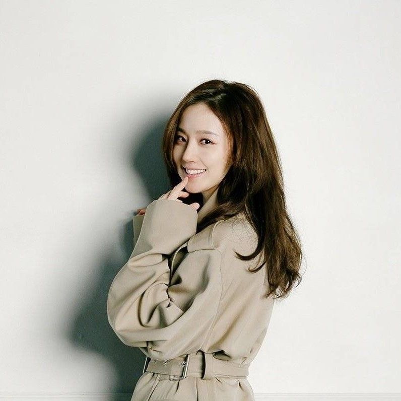 文彩元的最新照片