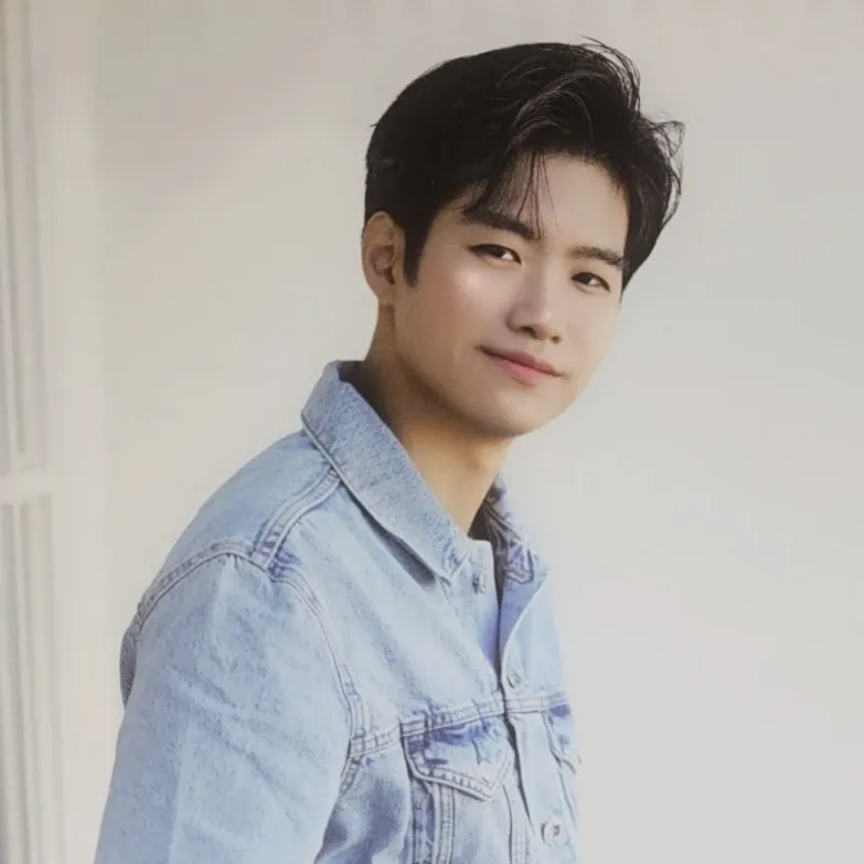 Behind-the-scenes cut of Jo Myungsup