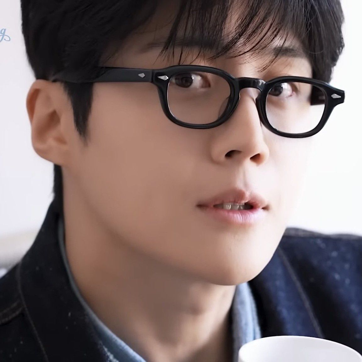 A moment captured by a fan of Kim Seonho