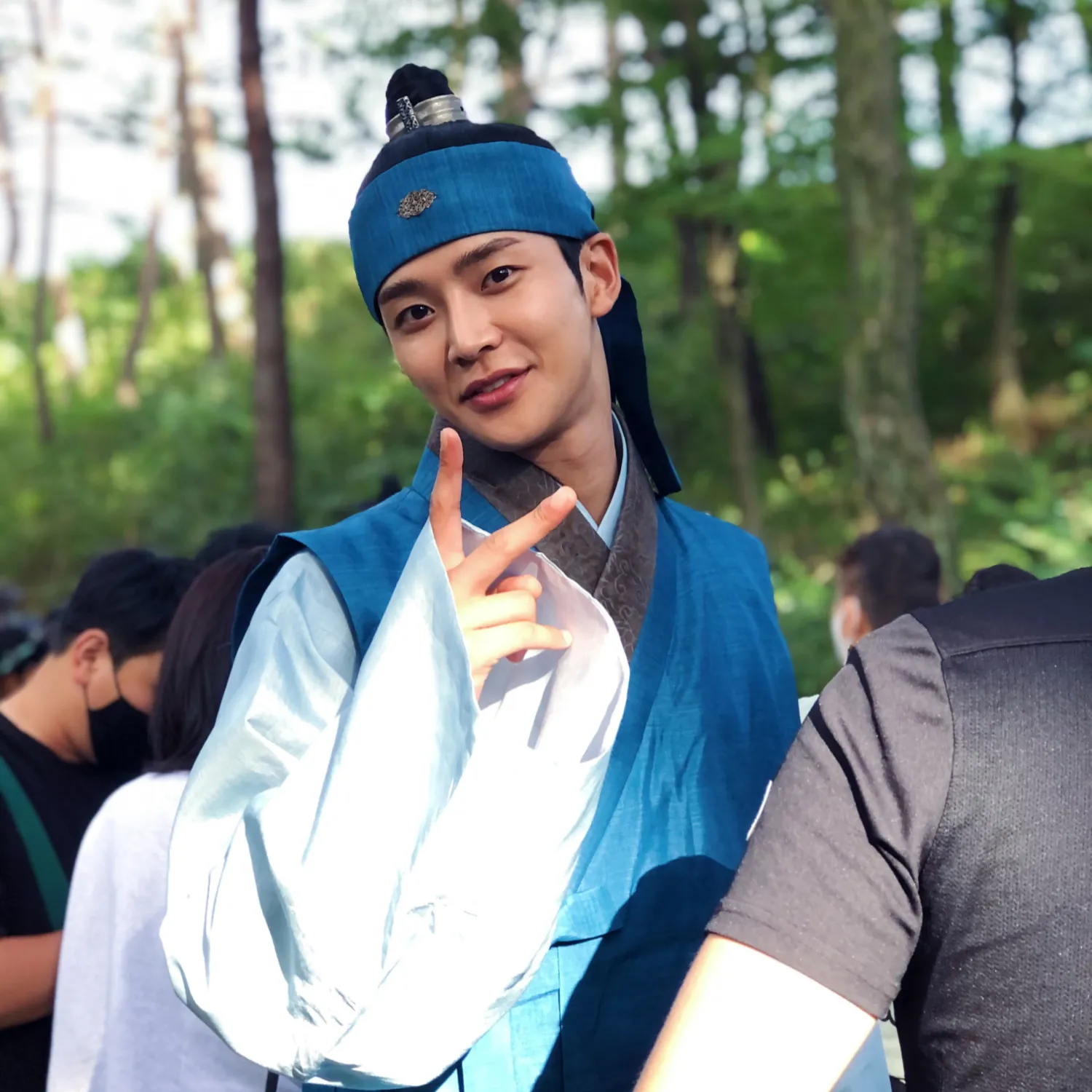 Foto kegiatan terbaru dari Rowoon