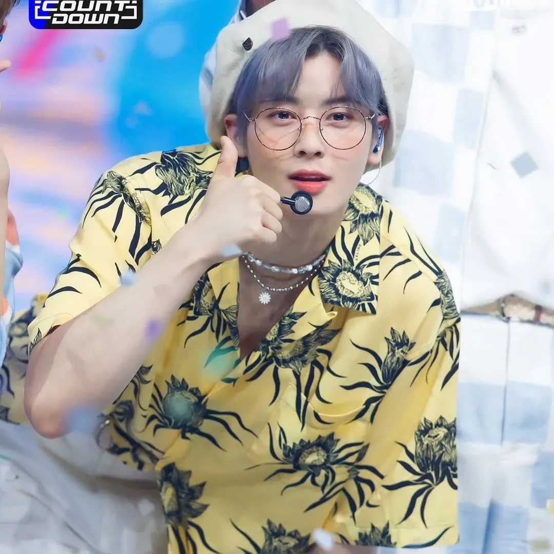 Latest photo of Cha Eunwoo