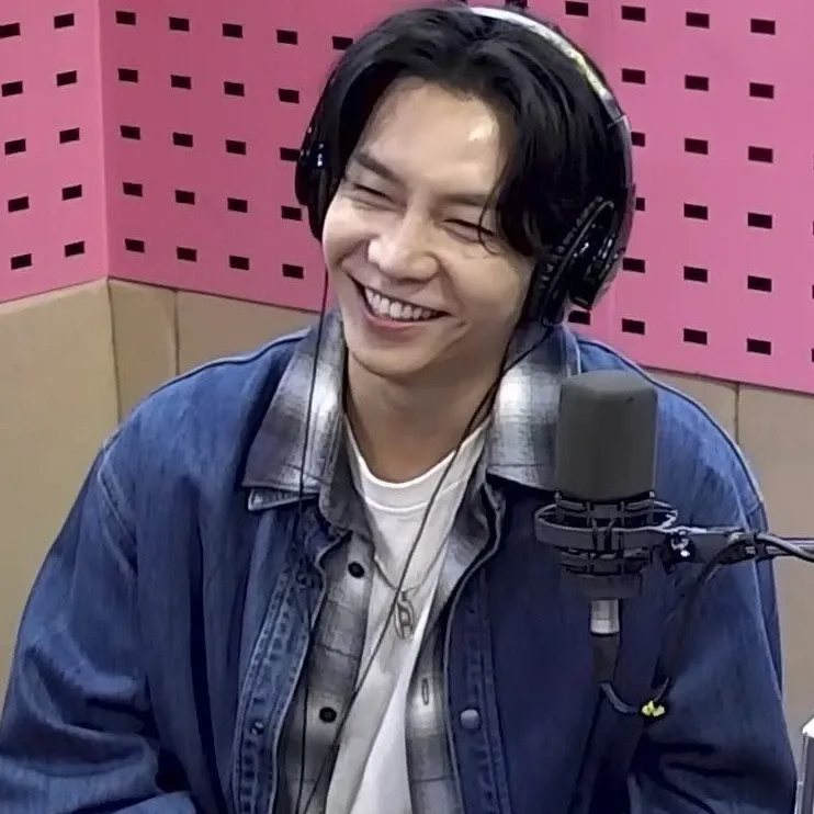 Cuplikan di balik layar dari Lee Seunggi