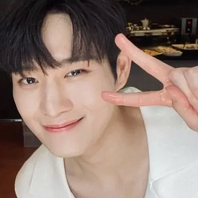 Recent activity shot of Kim Youngdae