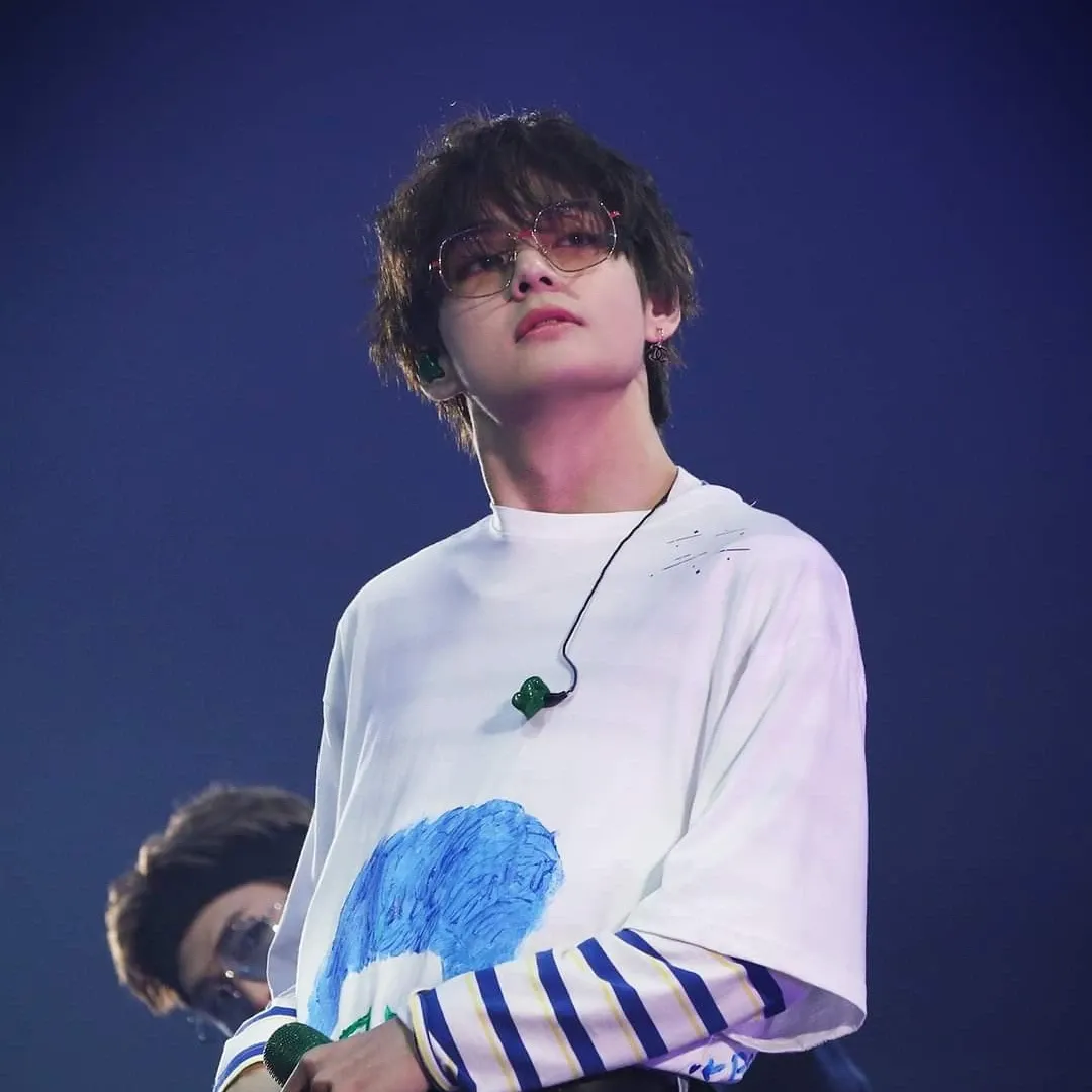 Cuplikan di balik layar dari Kim Taehyung (V)