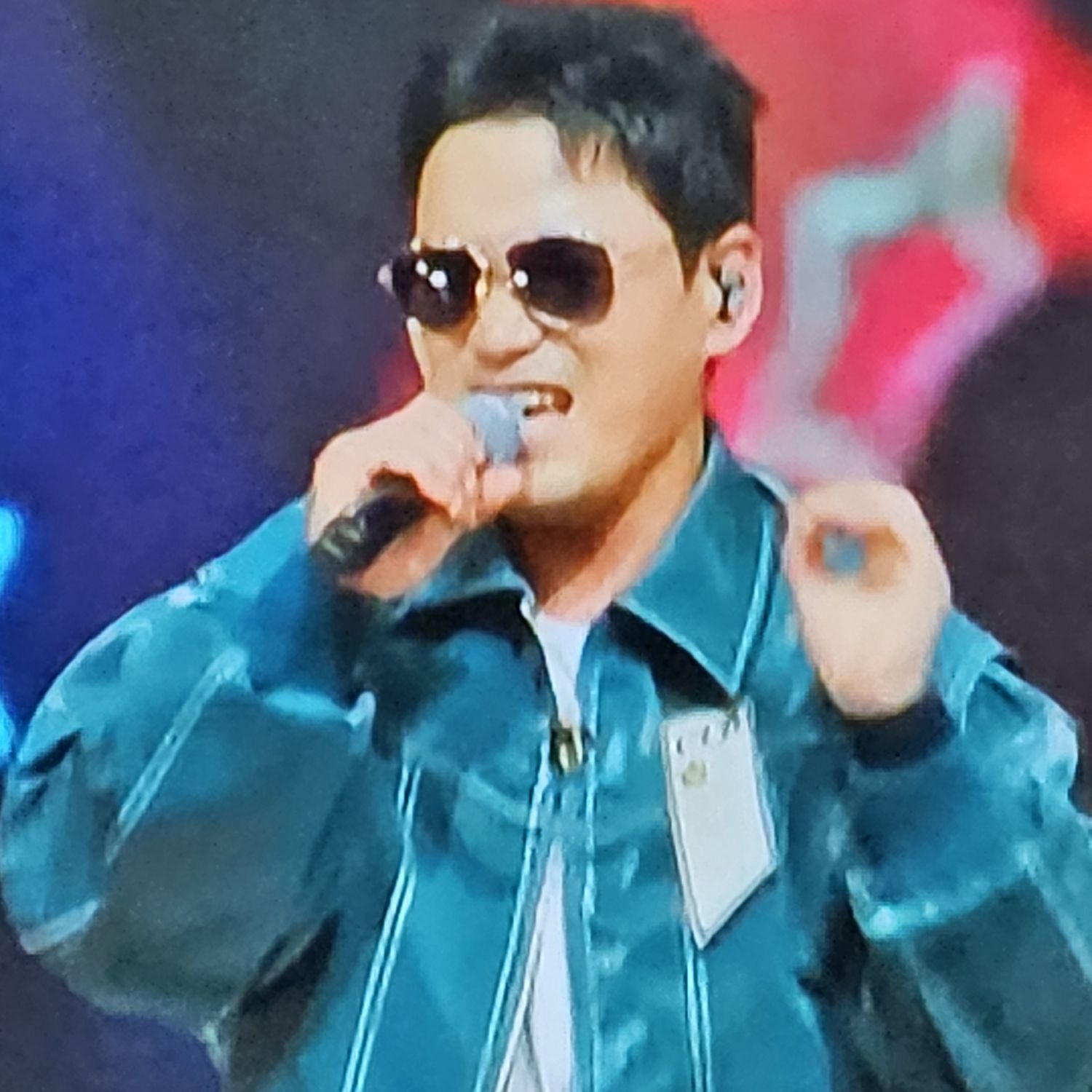 Recent activity shot of Cheonrokdam