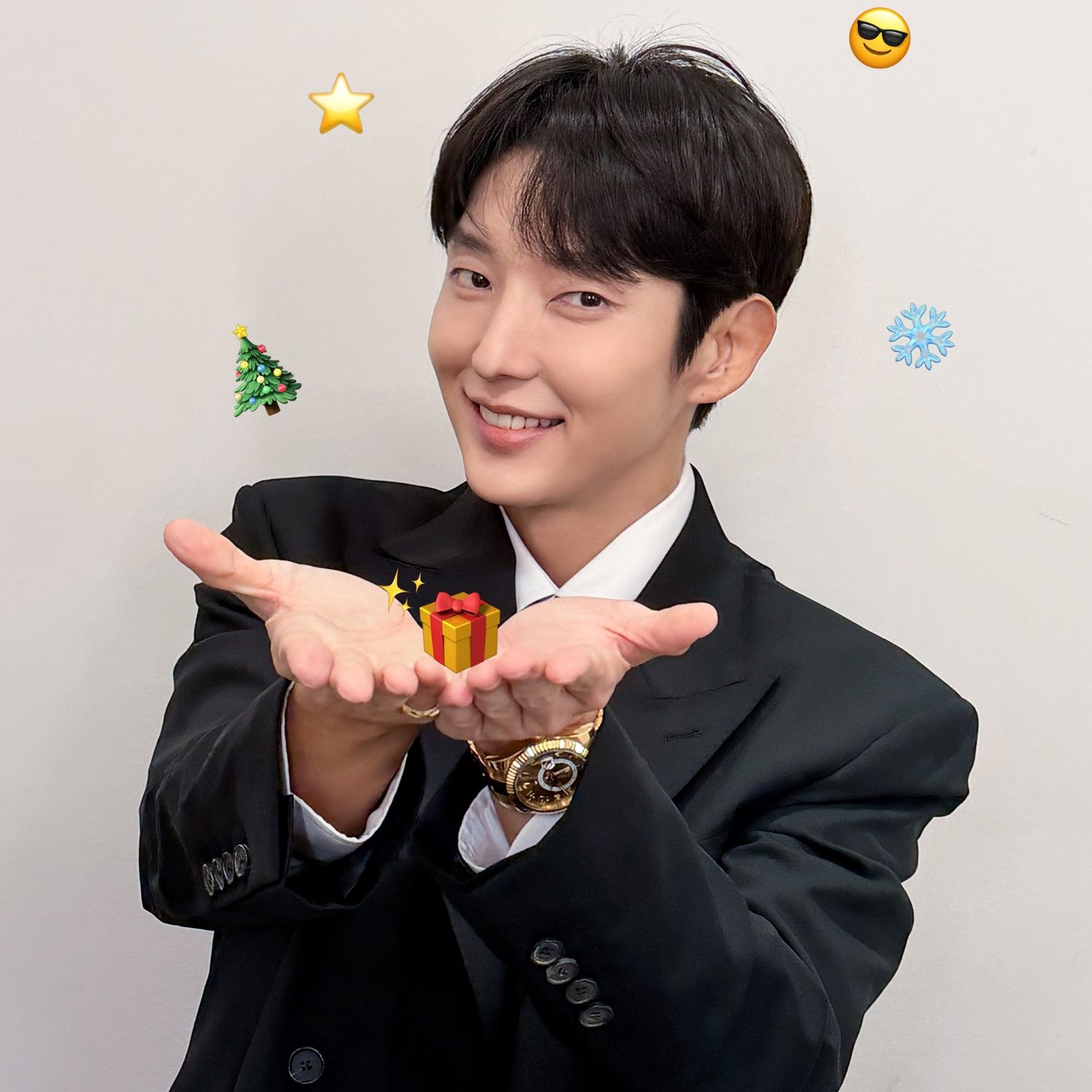 Behind-the-scenes cut of Lee Joongi