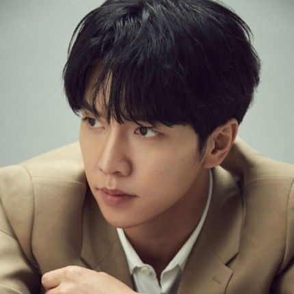 Momen yang diabadikan oleh penggemar Lee Seunggi