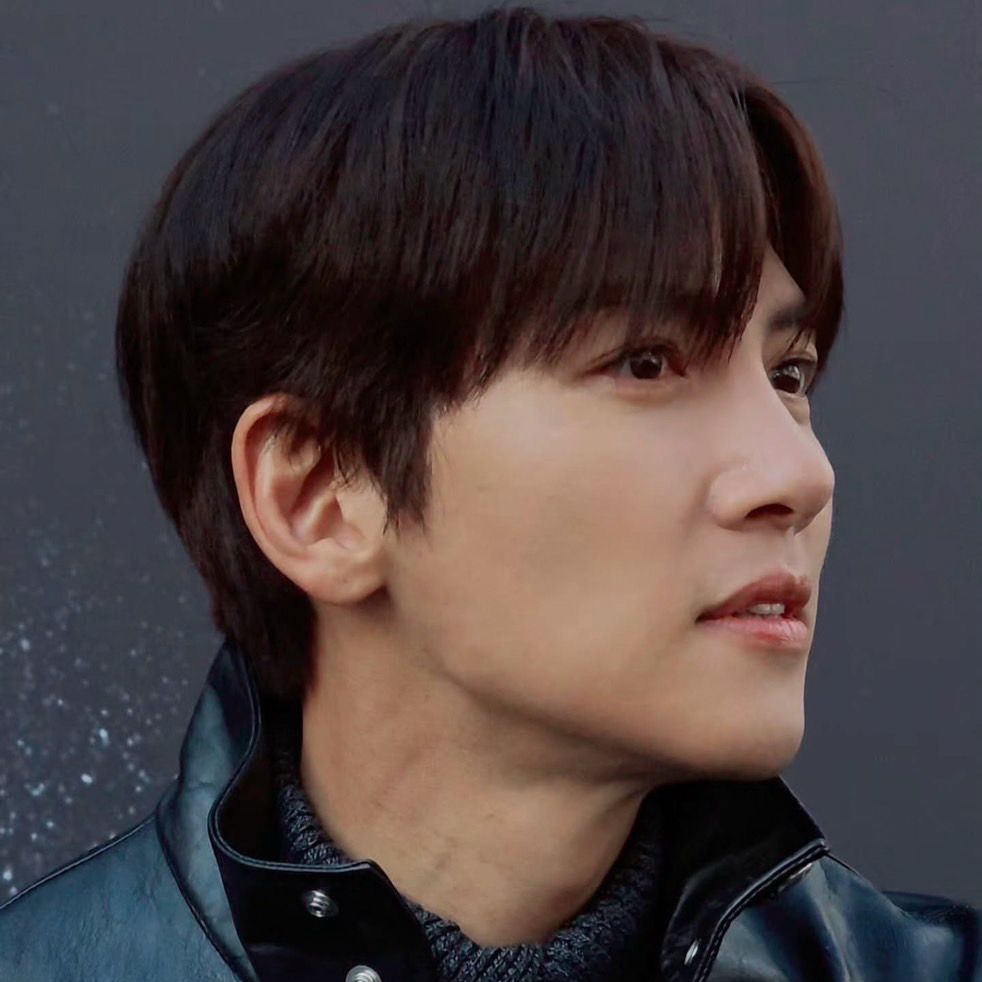 Behind-the-scenes cut of Ji Changwook