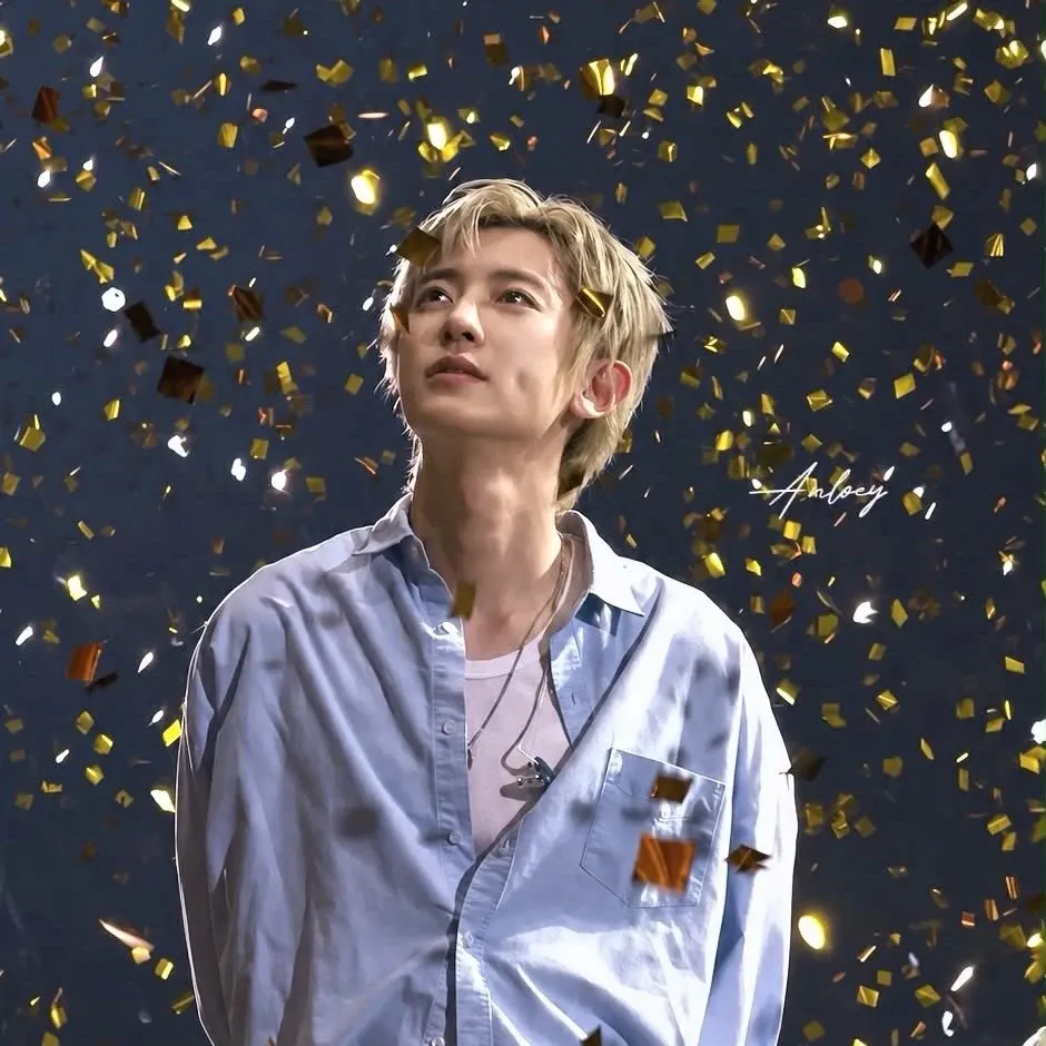 Behind-the-scenes cut of Chanyeol