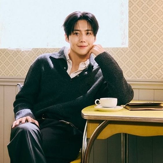 Latest photo of Kim Seonho