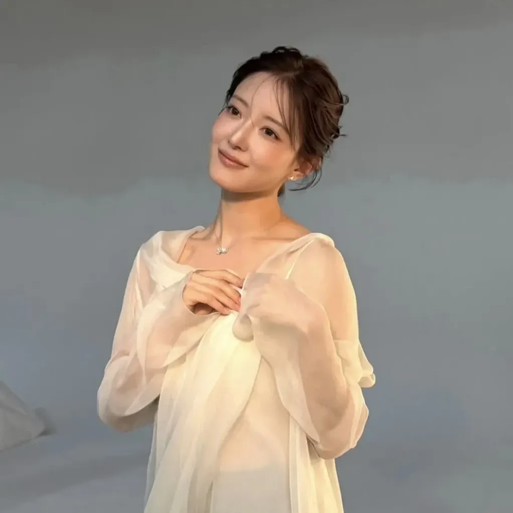 A moment captured by a fan of Lee Seyoung
