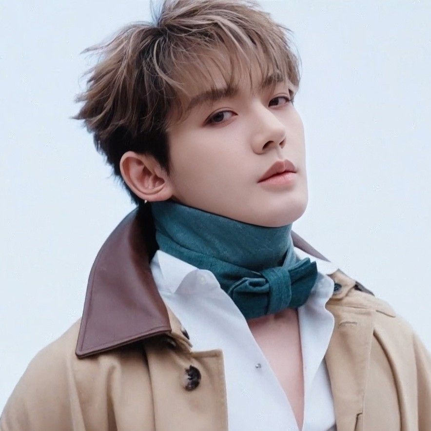 Recent activity shot of Deng Wei