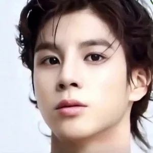 Foto kegiatan terbaru dari Jeong Dongwon