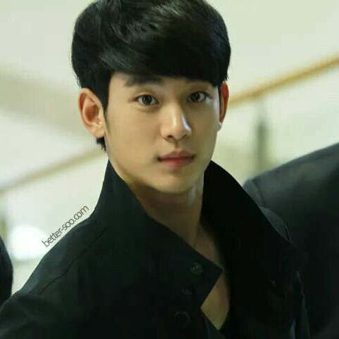 金秀賢的近期活動照