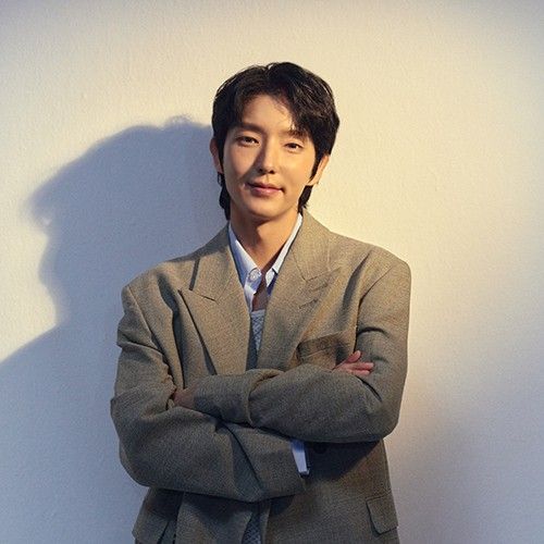 Cuplikan di balik layar dari Lee Joongi