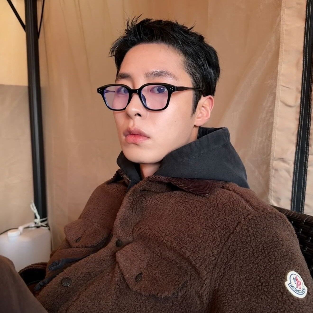 Recent activity shot of Lee Jaewook