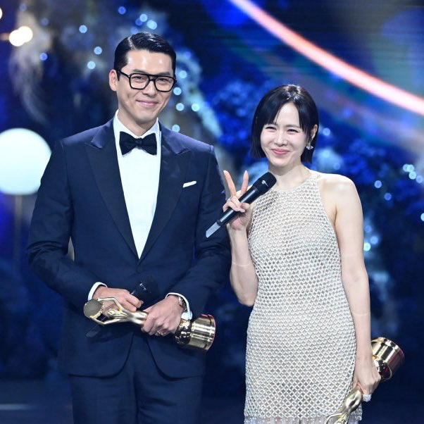 玄彬的最新照片