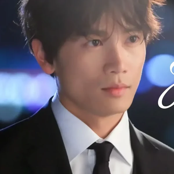 Today’s standout profile photo of Ji Sung on Choeaedol Celeb