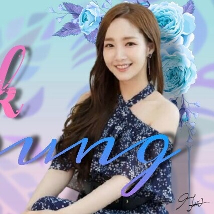 A moment captured by a fan of Park Minyoung