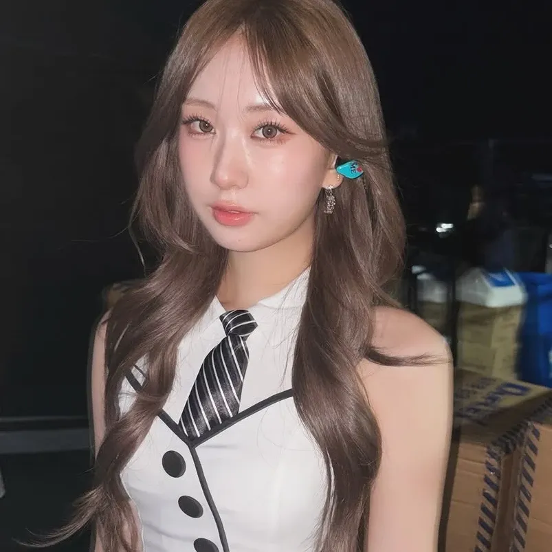 Momen yang diabadikan oleh penggemar Jeon Yujin