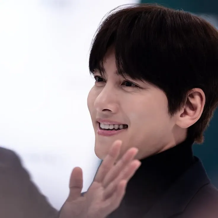 A moment captured by a fan of Ji Changwook
