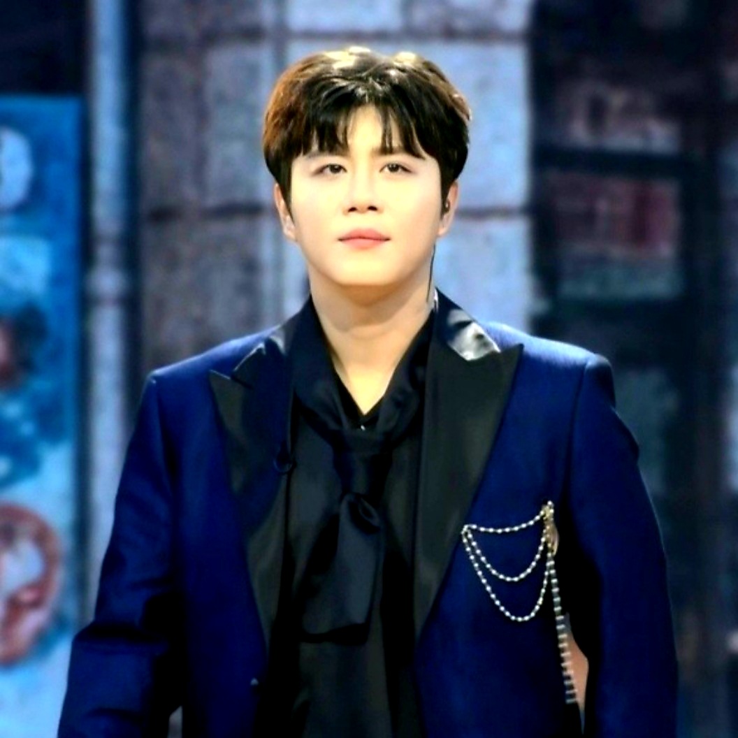 粉丝拍下的晋海成瞬间