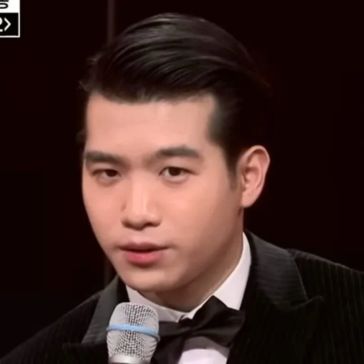 粉丝拍下的赵明燮瞬间