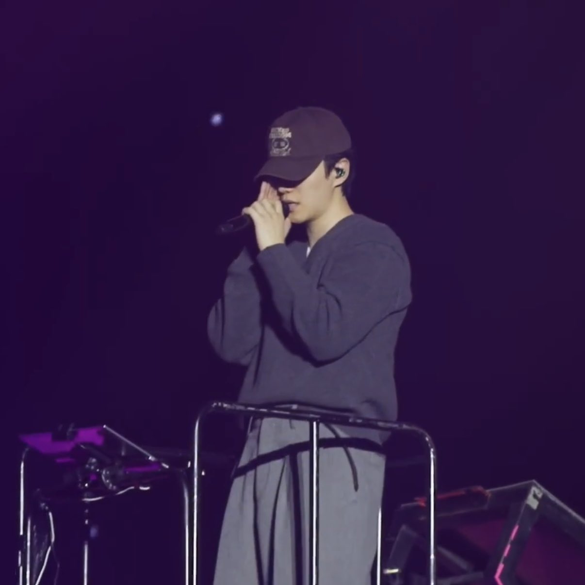 粉絲拍下的李俊昊瞬間