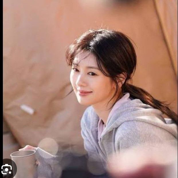 Recent activity shot of Jung Somin