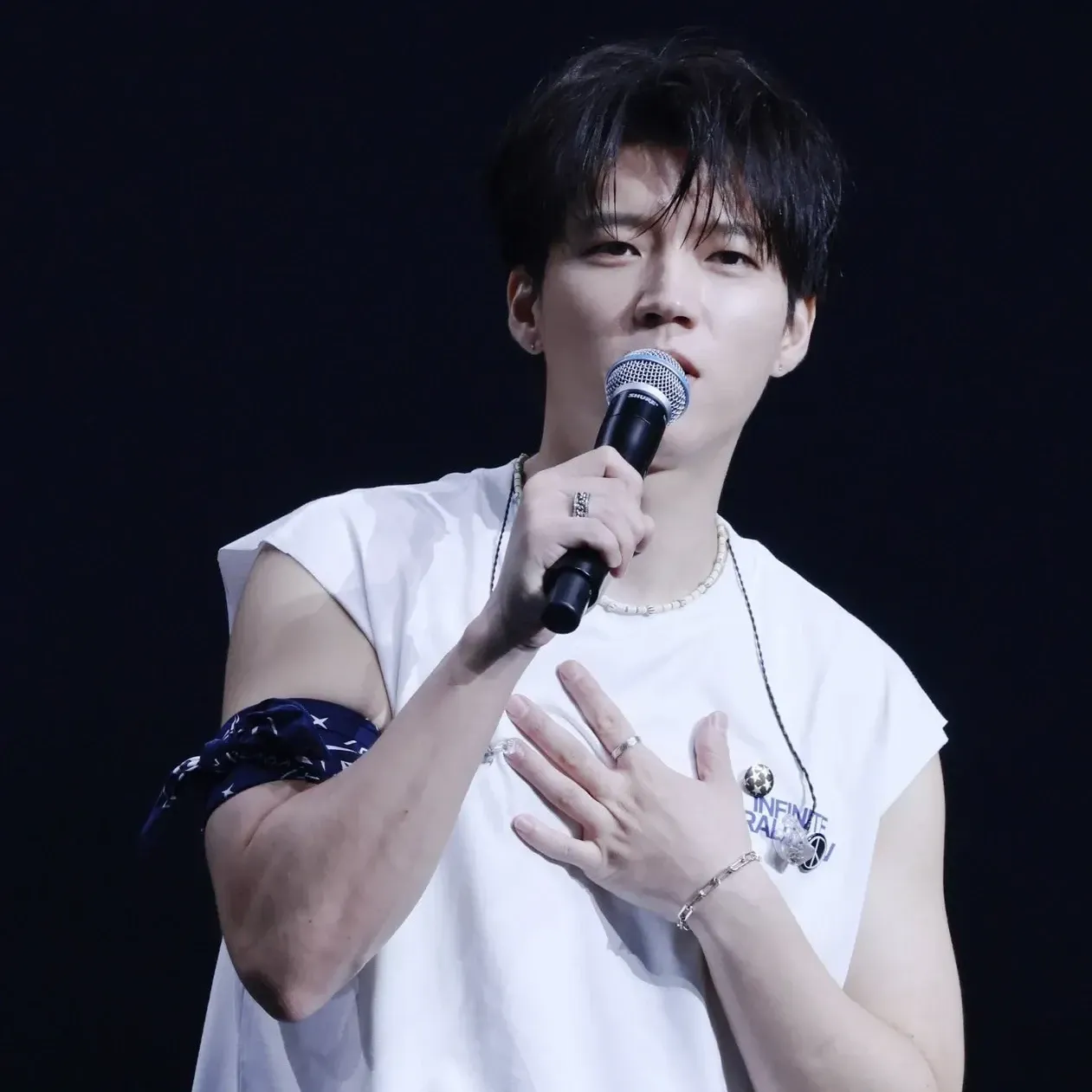 Behind-the-scenes cut of Nam Woohyun