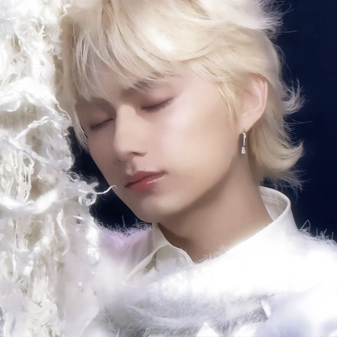 Latest photo of Wen Junhui