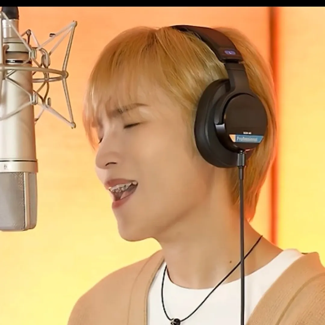 김희재의 최신 사진