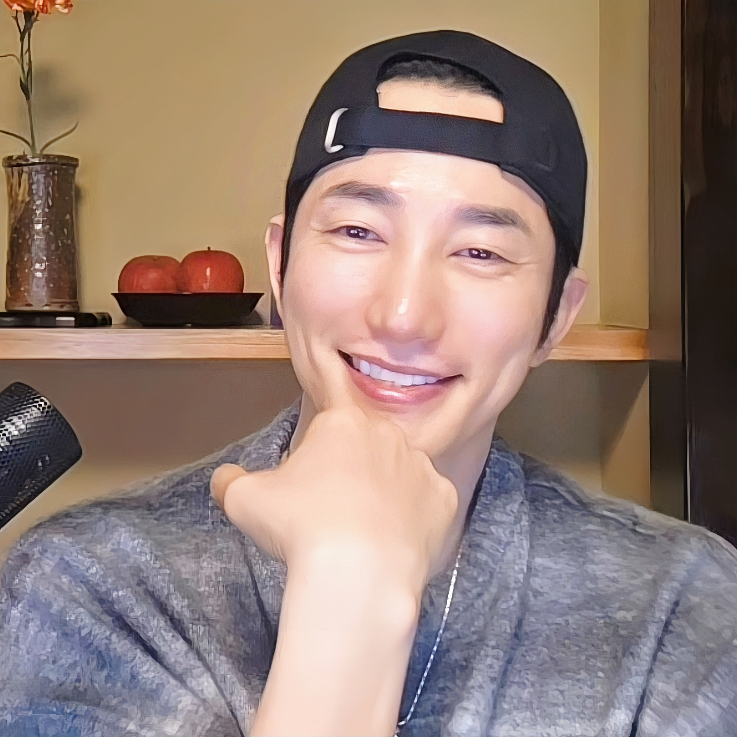 Recent activity shot of Park Sihoo